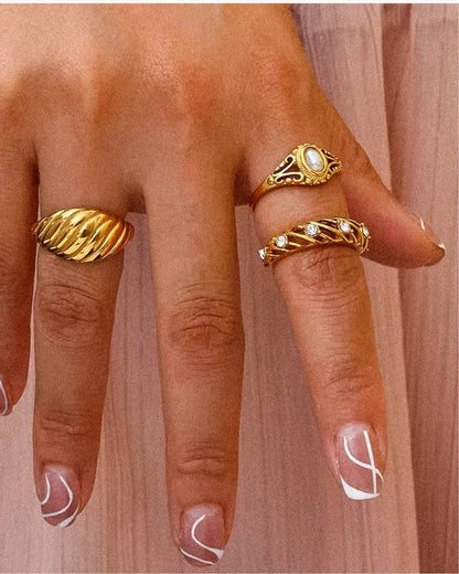 Goccia di Perla Ring