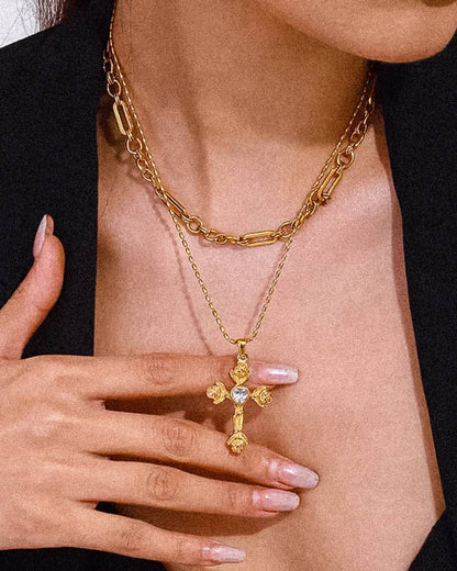 Cuore Divino Necklace